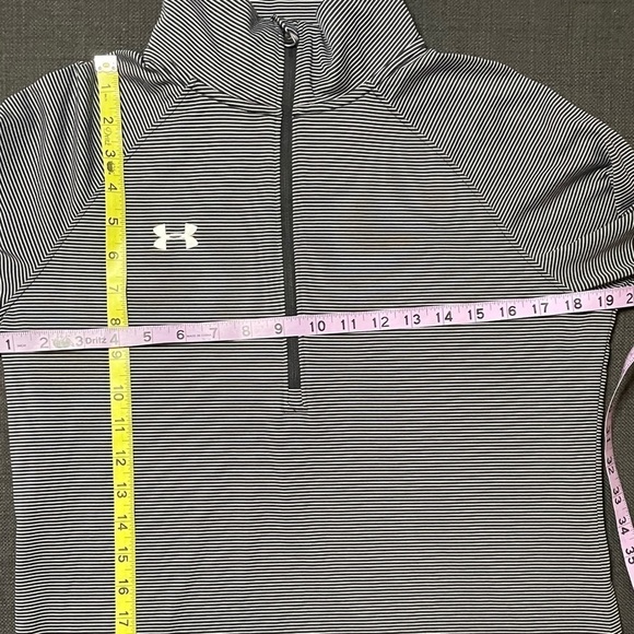Under Armour Women's Microstripe 1/4 Zip long sleeve shirt pullover - Picture 11 of 12